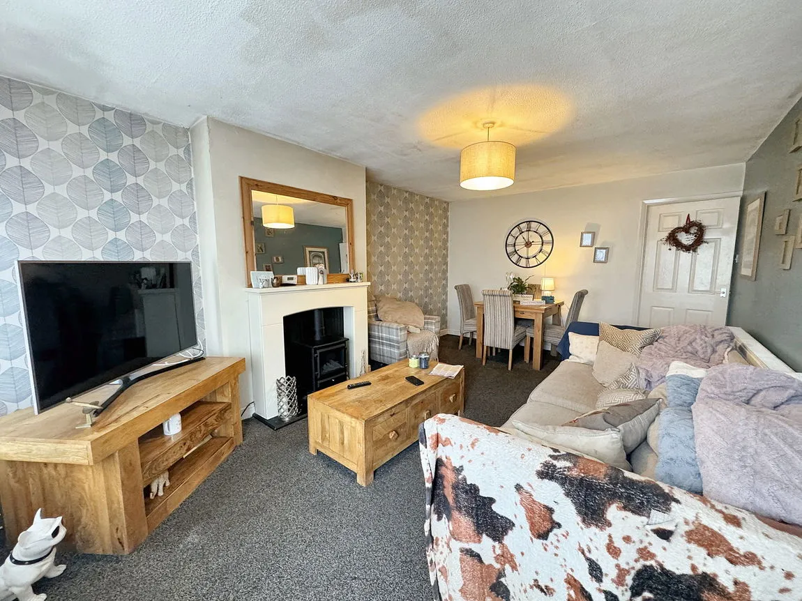 Llys Madoc, Towyn, LL22 9NH, photo 2