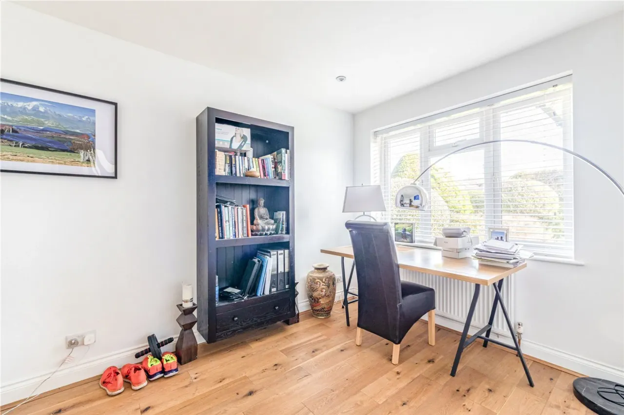 Foxlake Road, Byfleet, West Byfleet, ..., photo 12