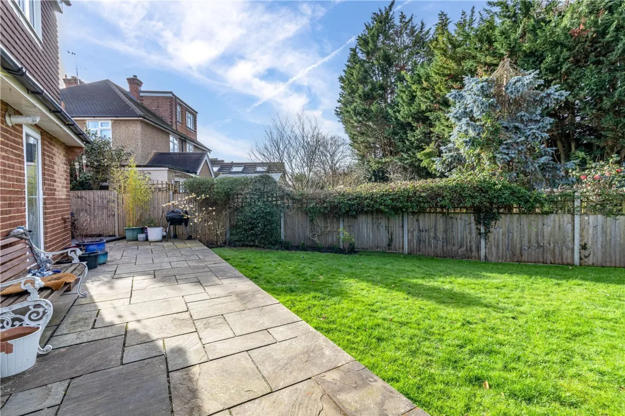 Foxlake Road, Byfleet, West Byfleet, ..., photo 23