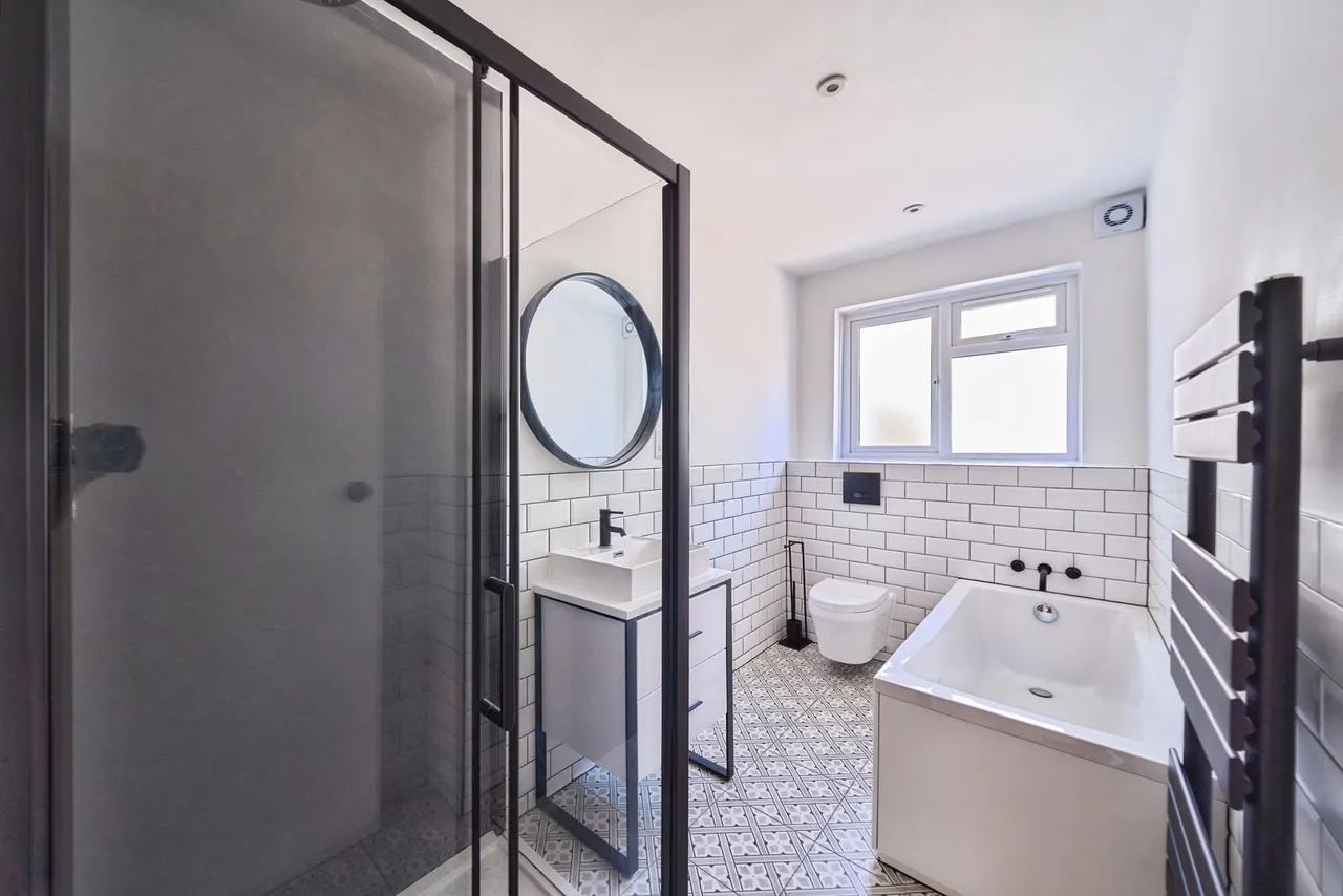 Faringford Road, London, E15, photo 8