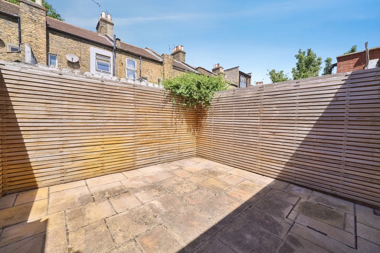 Faringford Road, London, E15, photo 13
