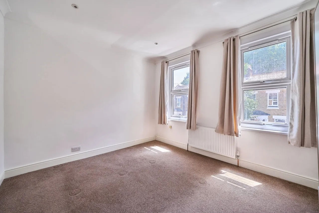 Faringford Road, London, E15, photo 9