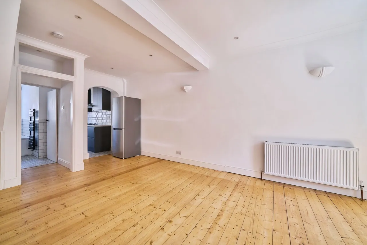 Faringford Road, London, E15, photo 4