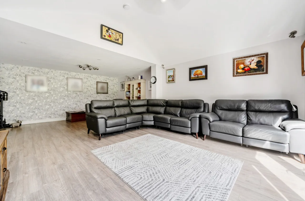 Shortheath Lane, Sulhamstead, Reading, Berkshire, RG7 4EQ, photo 4
