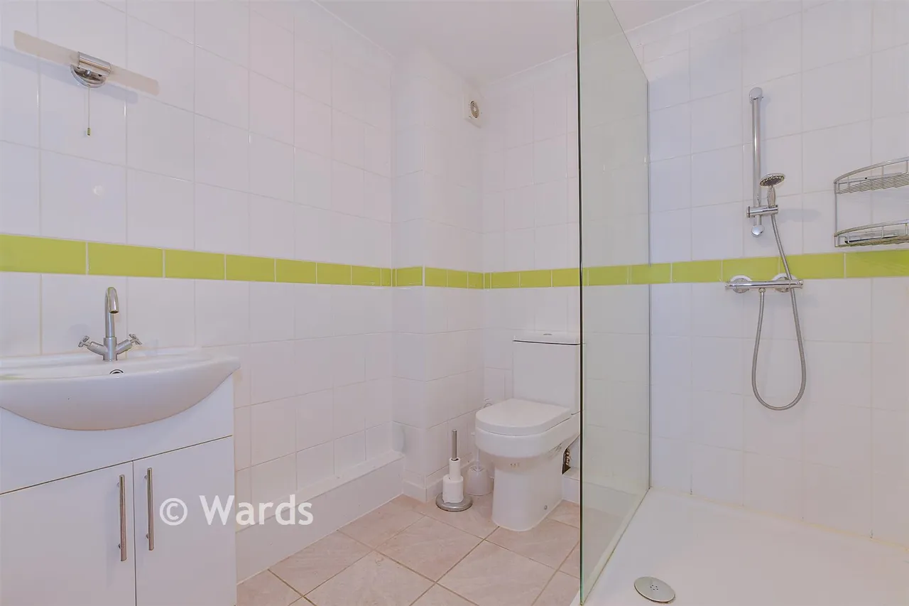 Miles Way, Birchington, CT7, photo 7