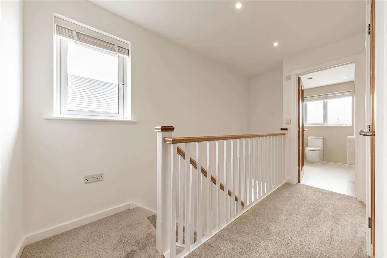 Ellington Mews, Manston, Ramsgate, Kent, CT12 5NF, photo 12
