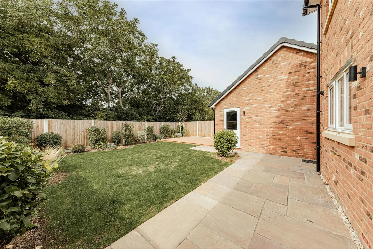 Ellington Mews, Manston, Ramsgate, Kent, CT12 5NF, photo 26