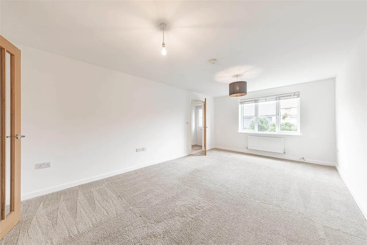 Ellington Mews, Manston, Ramsgate, Kent, CT12 5NF, photo 5