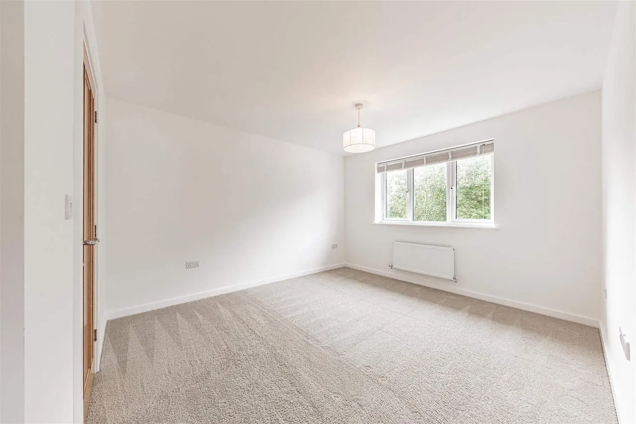 Ellington Mews, Manston, Ramsgate, Kent, CT12 5NF, photo 17