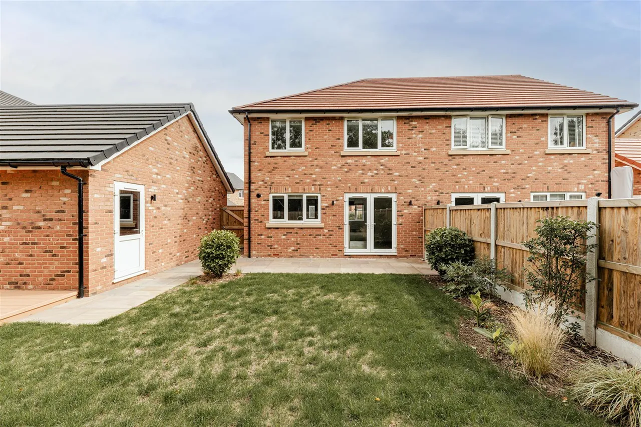 Ellington Mews, Manston, Ramsgate, Kent, CT12 5NF, photo 27