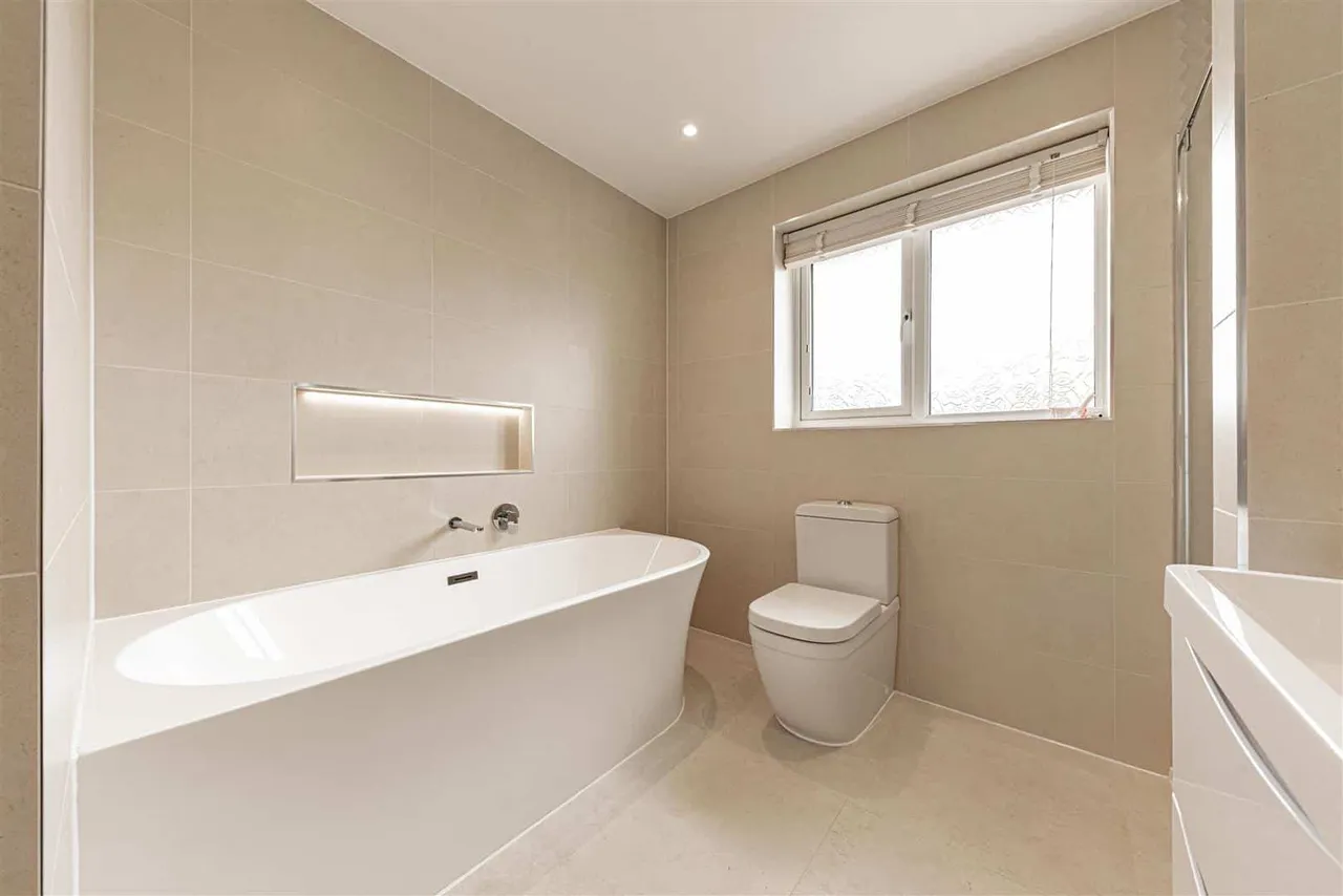 Ellington Mews, Manston, Ramsgate, Kent, CT12 5NF, photo 19