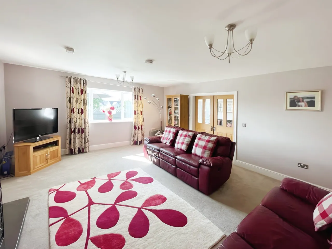 Off Holyhead Road, Pentre-Berw, LL60, photo 8