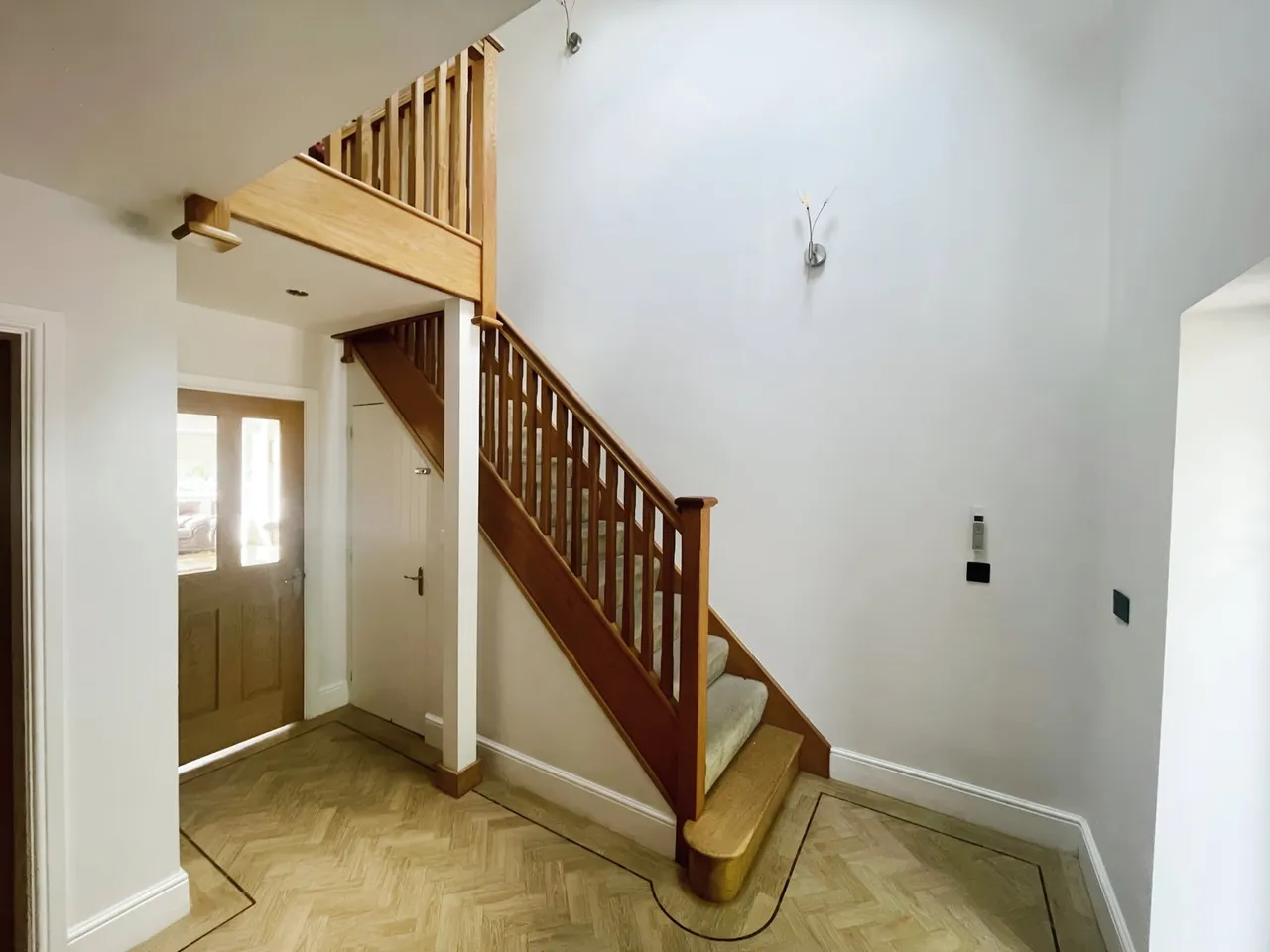 Off Holyhead Road, Pentre-Berw, LL60, photo 4