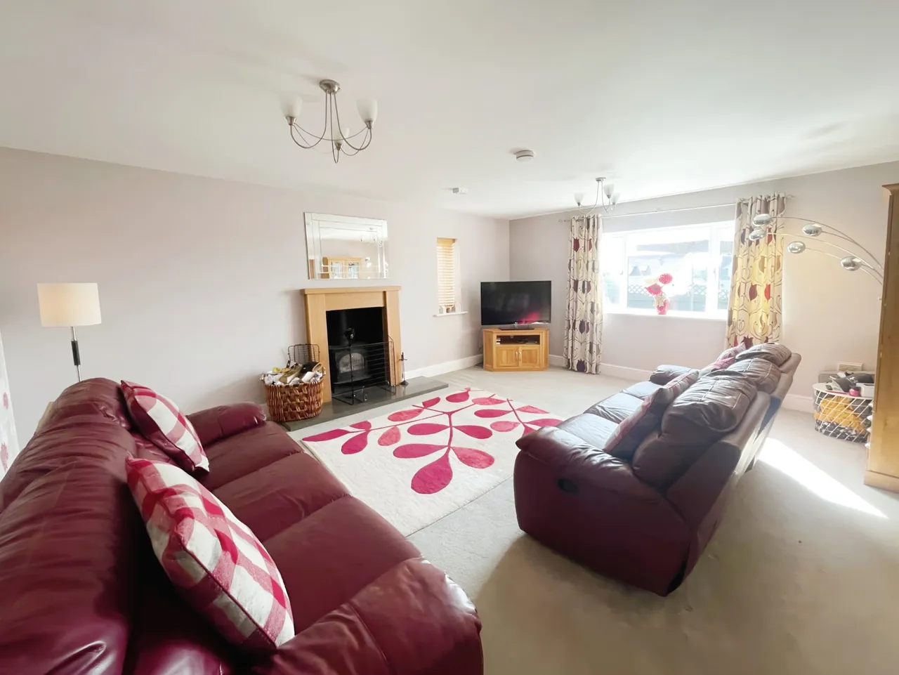 Off Holyhead Road, Pentre-Berw, LL60, photo 6