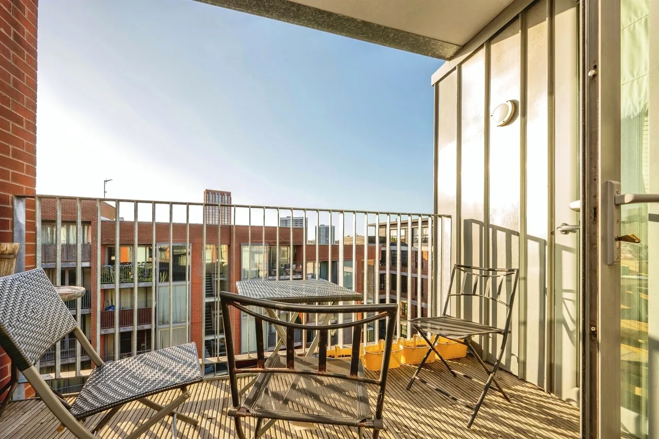 1 bed flat for sale, Tenby Street, Birmingham, B1