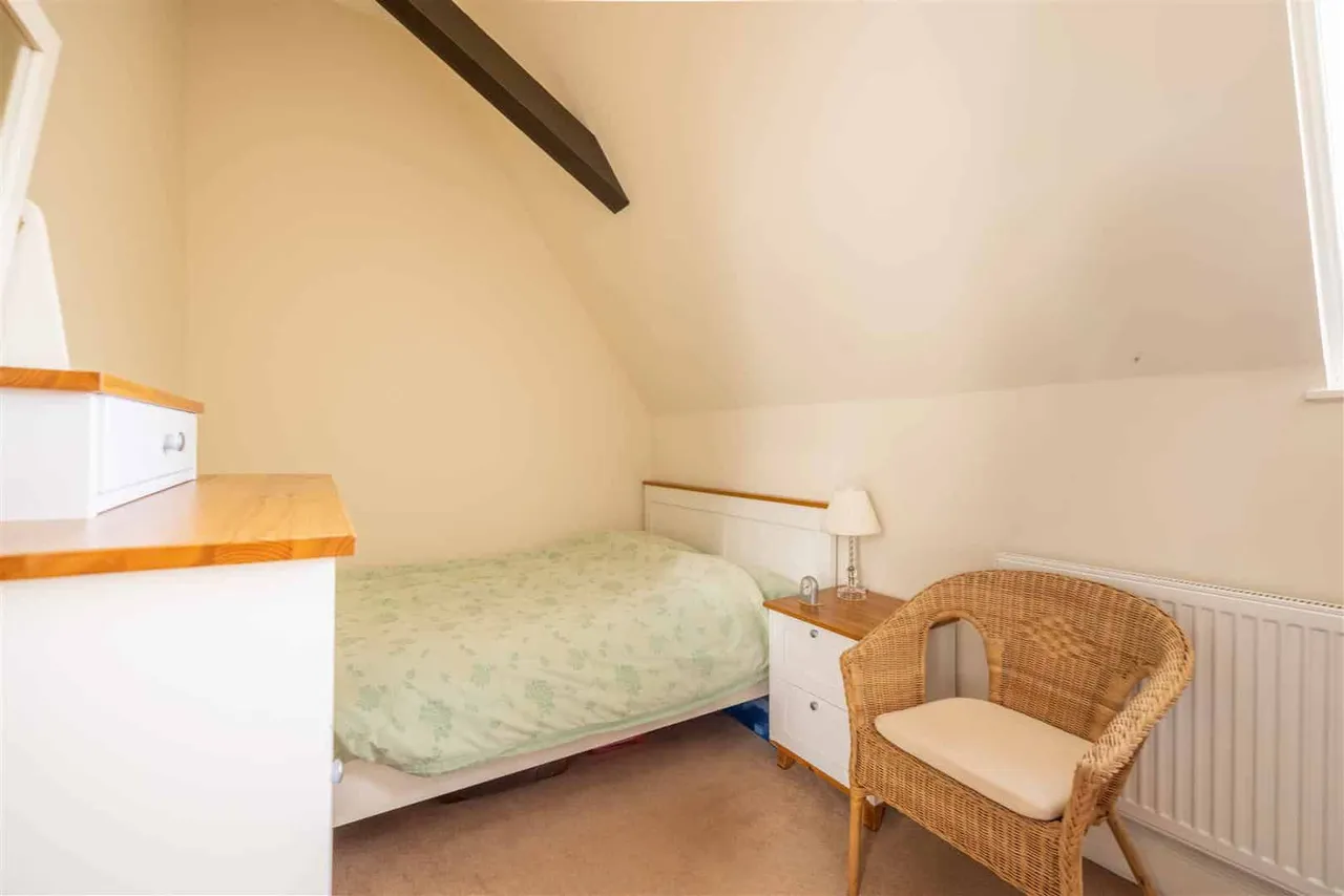 Hatch Lane, Windsor, SL4 3QR, photo 7