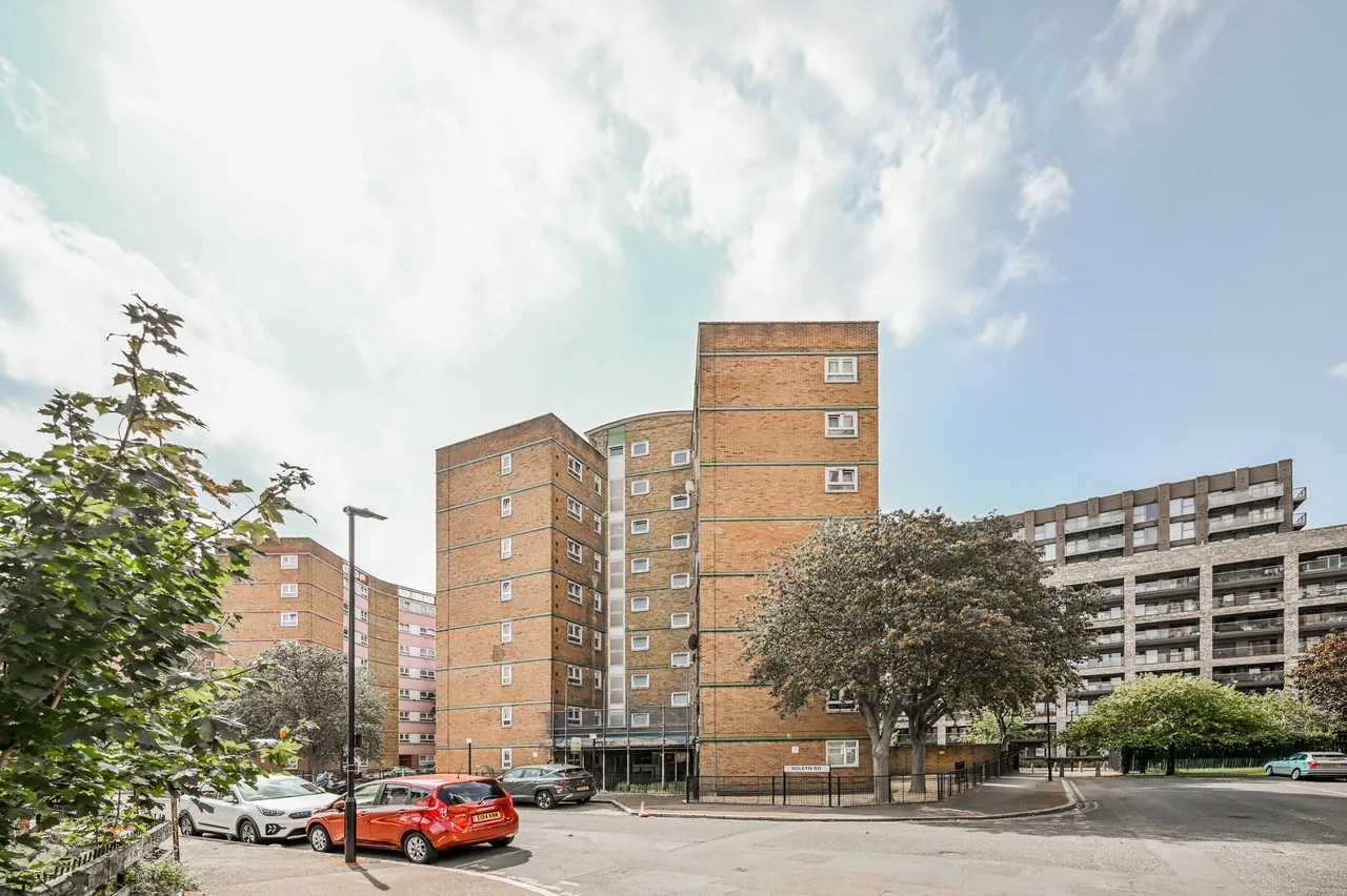 161 Boleyn Road, London, photo 8