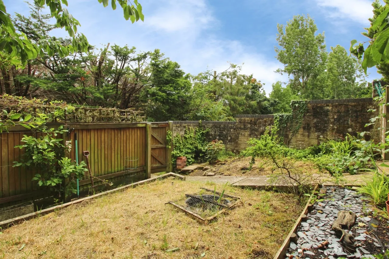 White Mead, Yeovil, BA21, photo 2