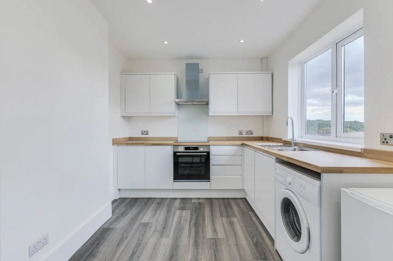 Breary Terrace, Horsforth, LS18, photo 4
