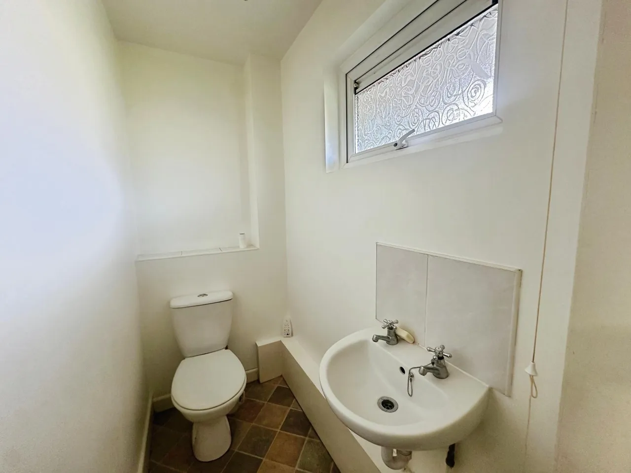 Overton Walk, Wolverhampton, WV4, photo 8