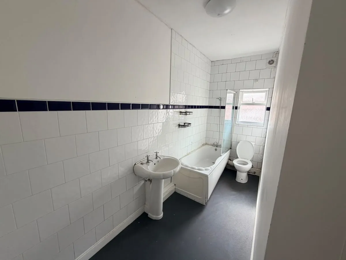 Corporation Street, Barnsley, photo 12