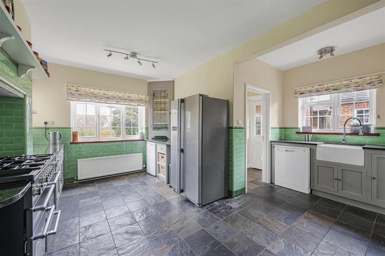 Grove Road, Seaford, photo 22