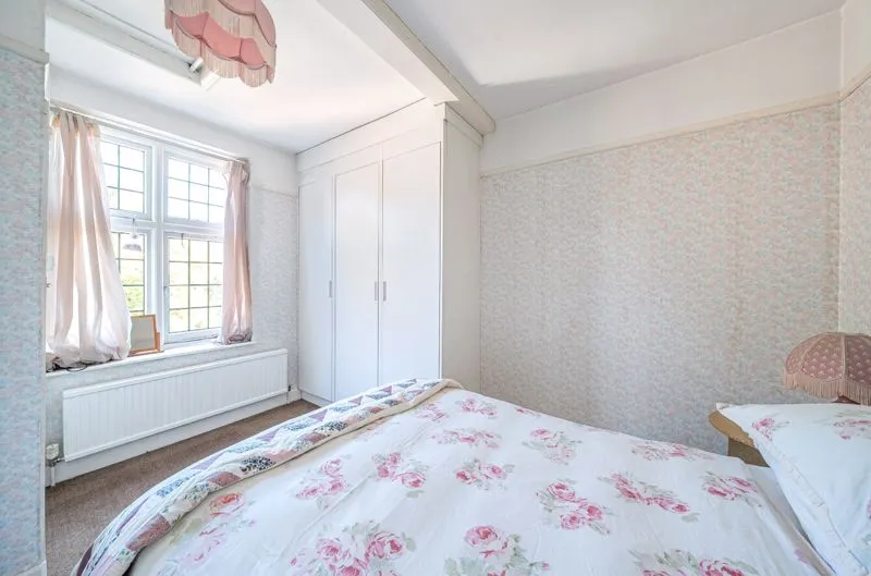 Uplands Road, Kenley CR8 5EE, photo 15