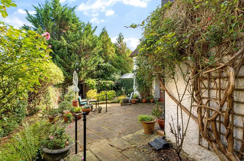 Uplands Road, Kenley CR8 5EE, photo 18