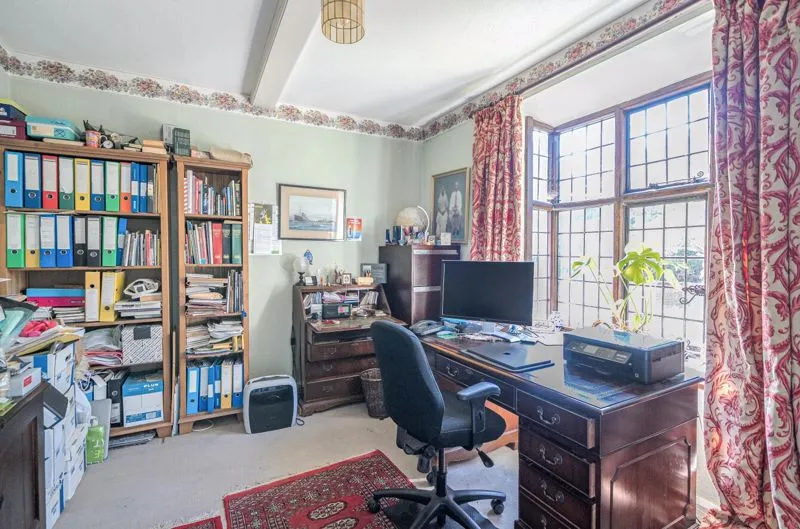 Uplands Road, Kenley CR8 5EE, photo 14