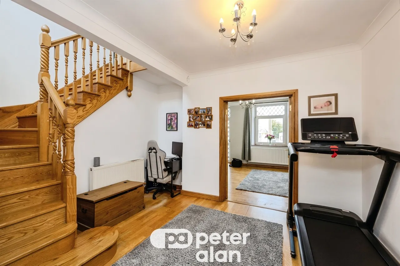 Heol Y Felin Neath, SA10, photo 19