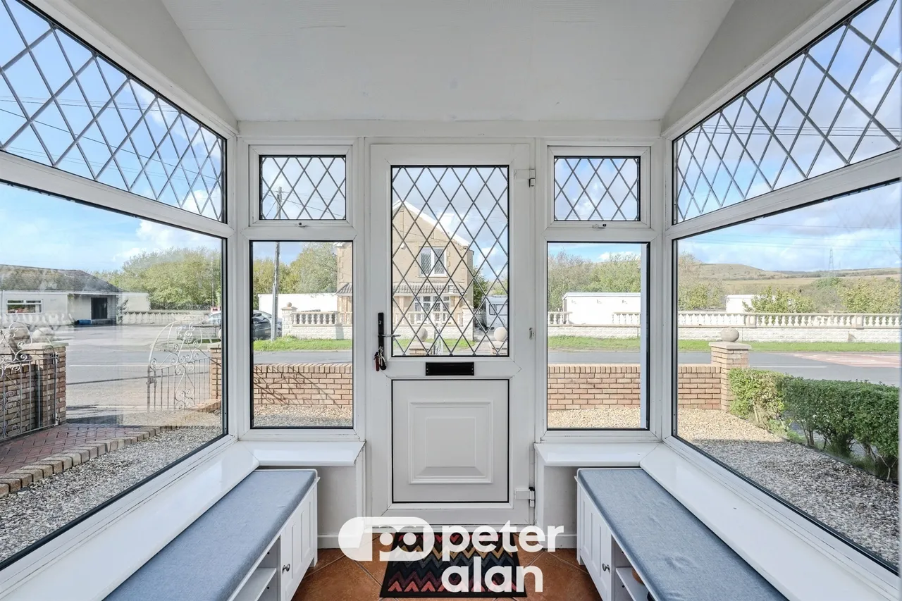 Heol Y Felin Neath, SA10, photo 20