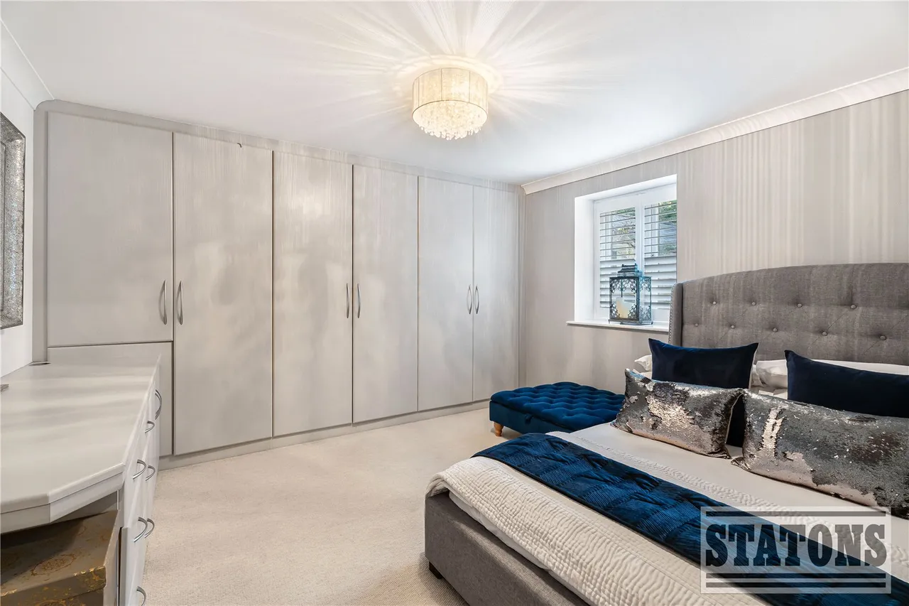 Hammondstreet Road, West Cheshunt, EN7, photo 15