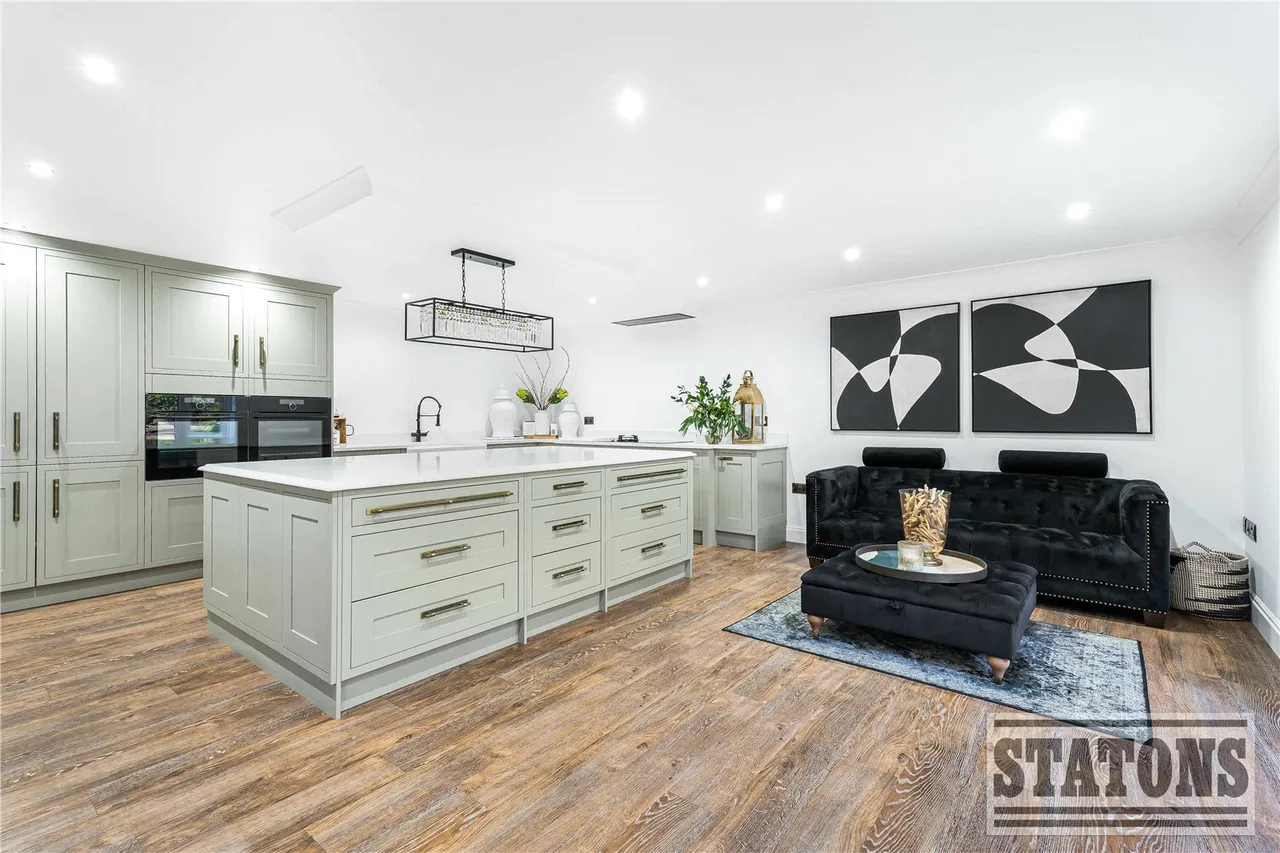 Hammondstreet Road, West Cheshunt, EN7, photo 5