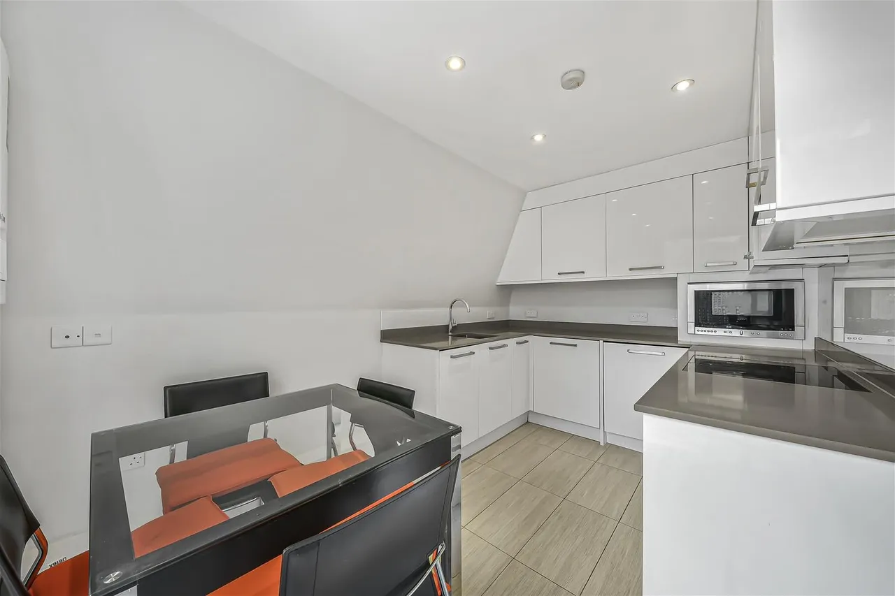 Eton Avenue, Belsize Park, NW3, photo 11