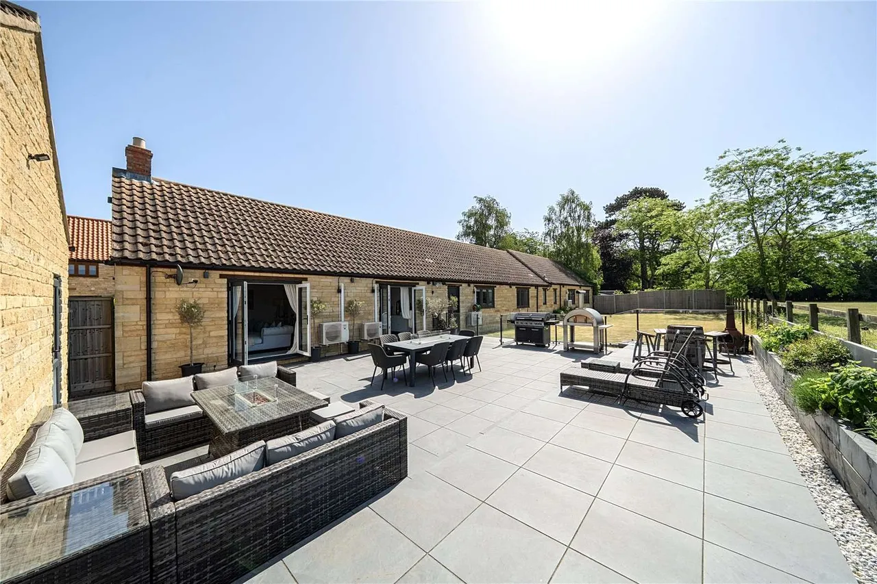 Searson Close, Tallington, PE9, photo 15