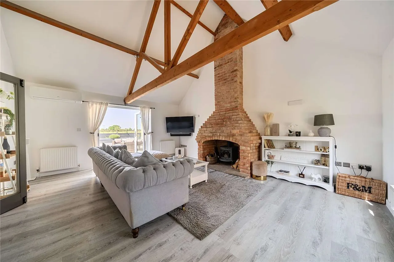 Searson Close, Tallington, PE9, photo 3