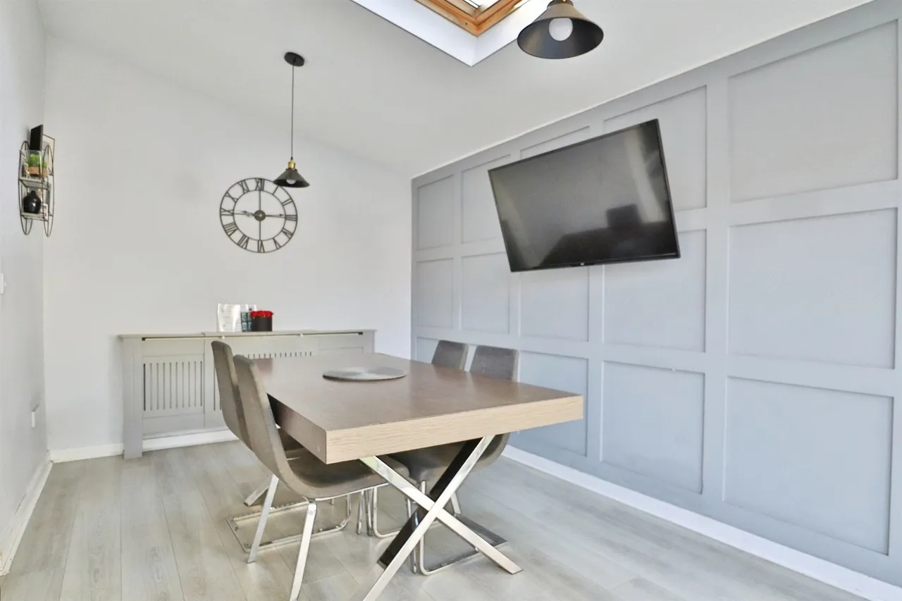 White Laithe Gardens, Leeds, LS14, photo 6