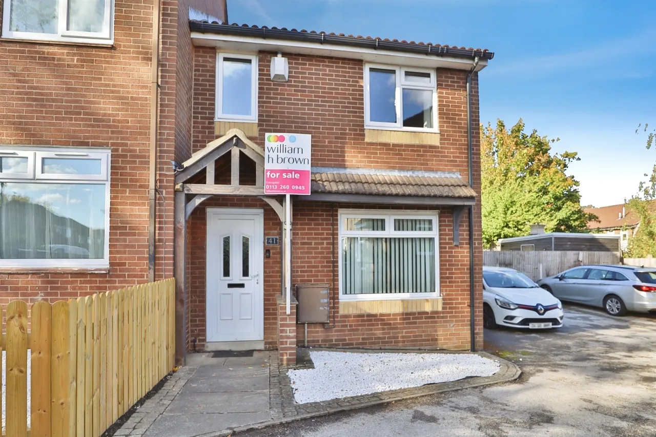 2 bed house for sale, White Laithe Gardens, Leeds, LS14