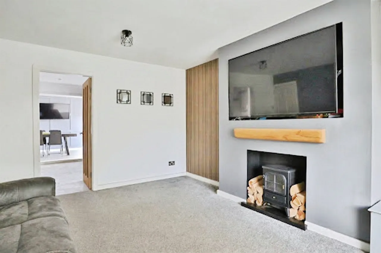 White Laithe Gardens, Leeds, LS14, photo 3