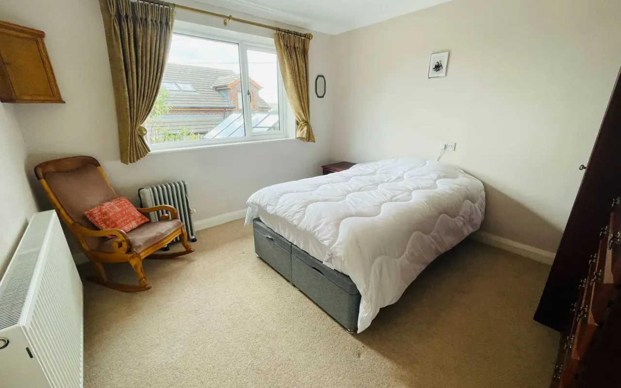 Cliffe Street, Clayton West, Huddersf..., photo 12
