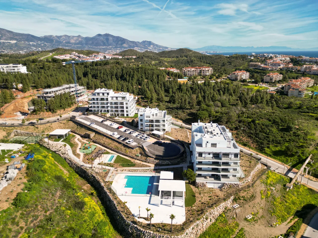 2 bed flat for sale, Mijas Costa, GU21
