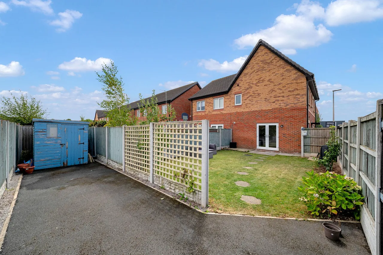Fisher Place, Widnes, Widnes, WA8 0ZB, photo 21