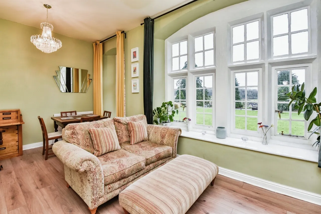 Lower Chapel Court, South Horrington Village, BA5, photo 3