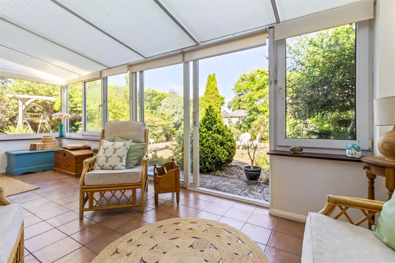 Beaumont Road, Worthing, photo 7
