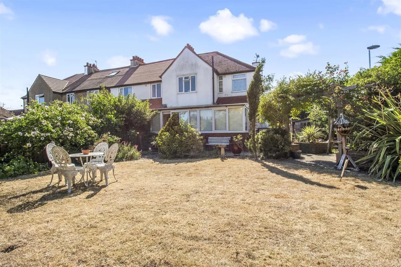 Beaumont Road, Worthing, photo 8