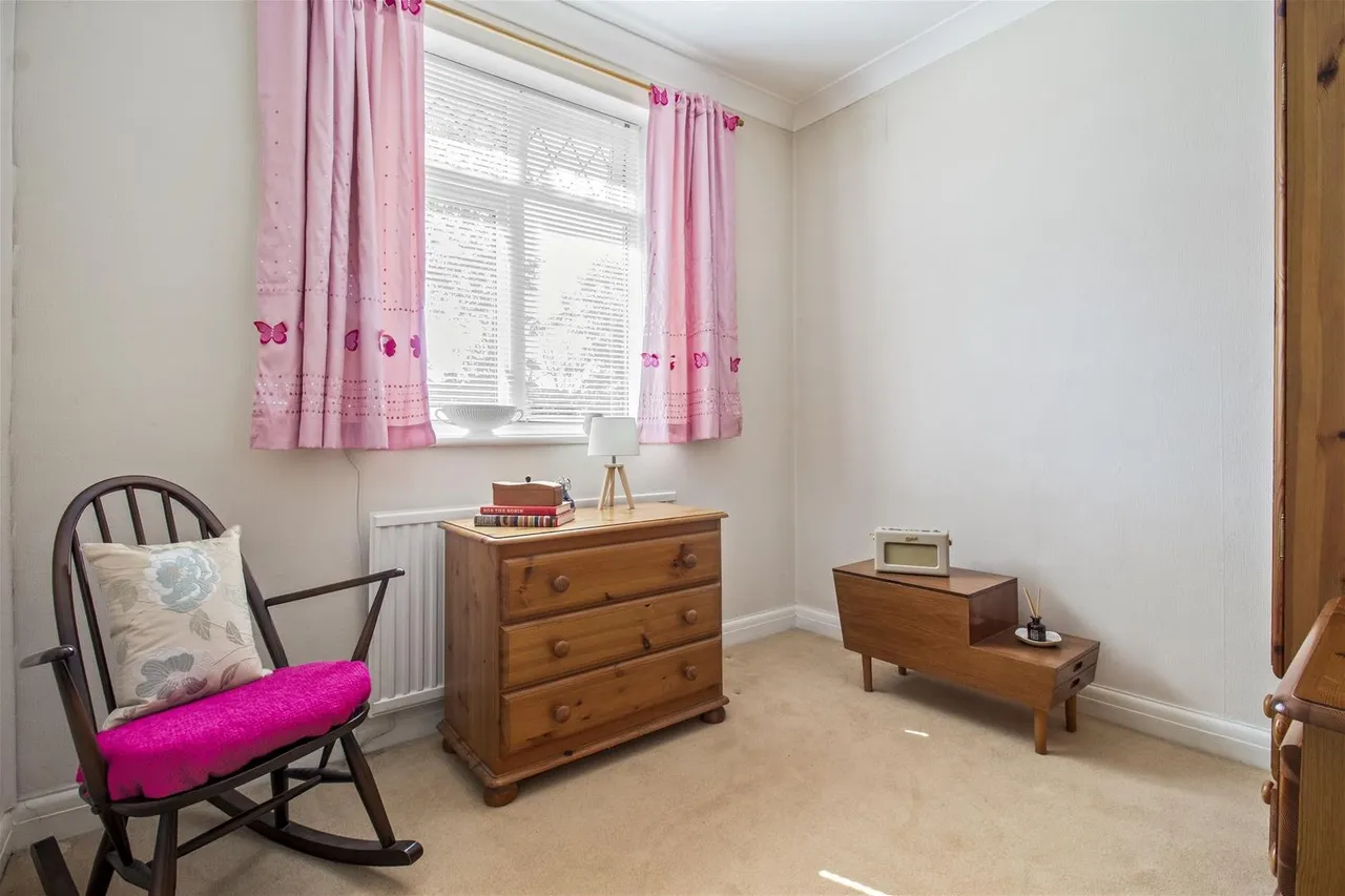 Beaumont Road, Worthing, photo 13