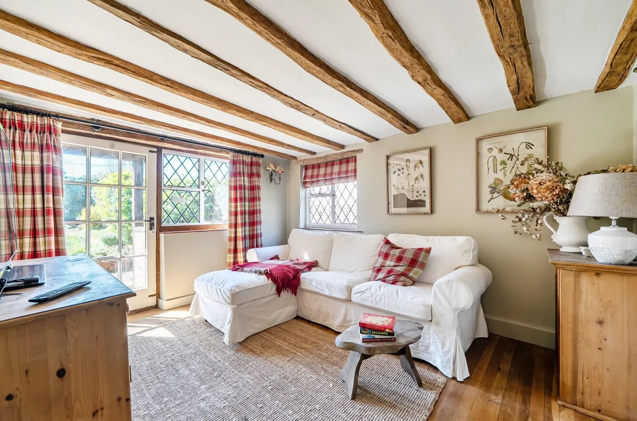 Haslemere Road, Brook, GU8, photo 8