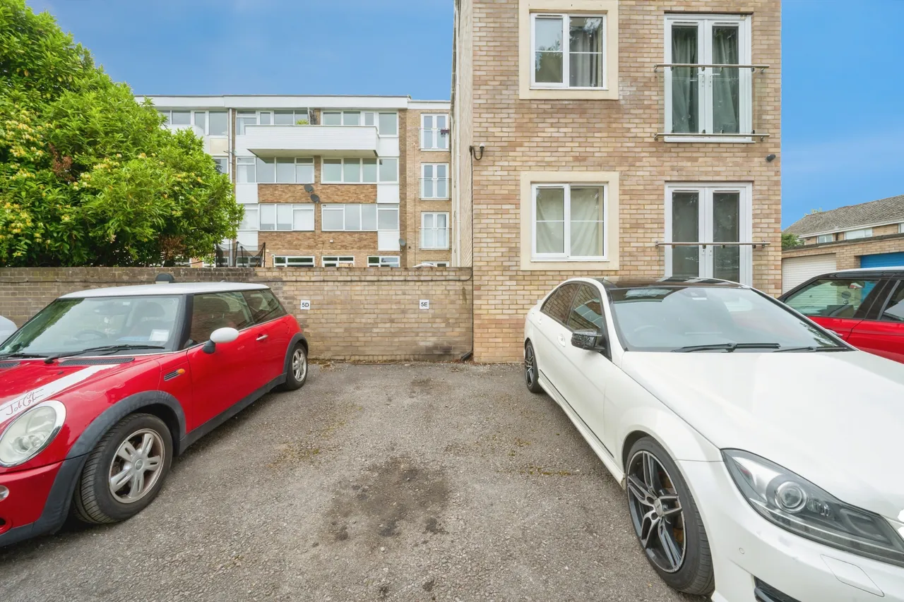 Sycamore Avenue, Eastleigh, SO53, photo 13