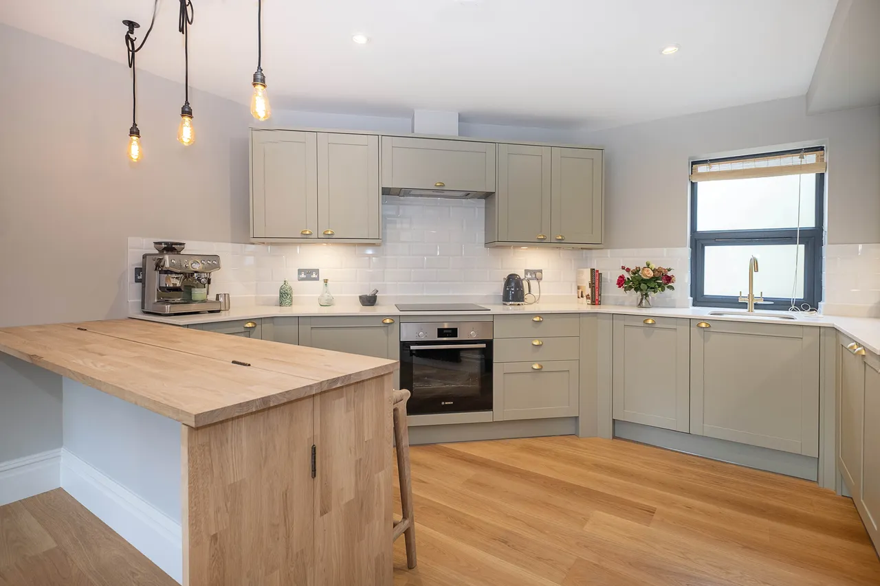Claremont Road, Teddington, TW11, photo 12