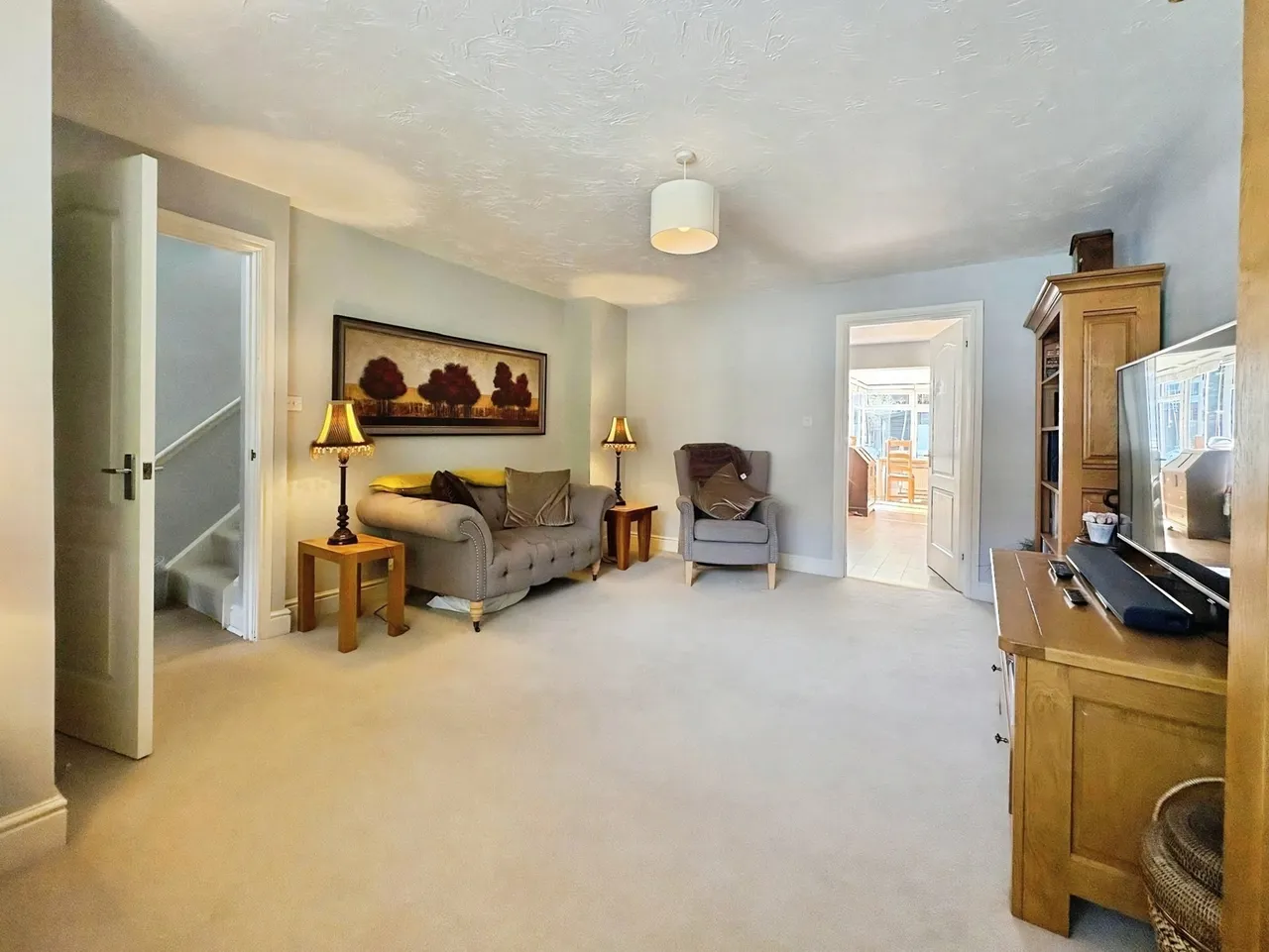 Parish Close, Ash, Surrey, GU12 6NU, photo 2